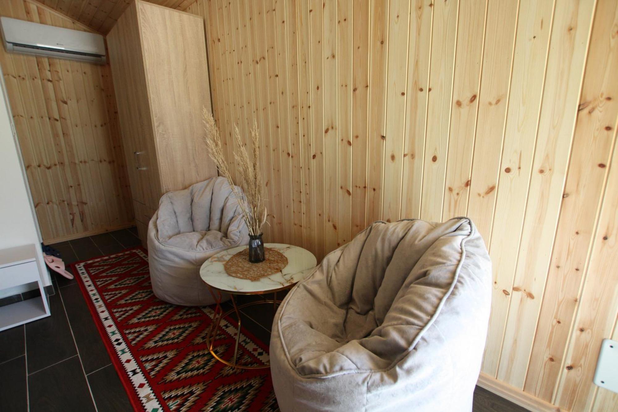 Lugina E Shengjergjit ,Bujtinat Villa Tirana Bagian luar foto